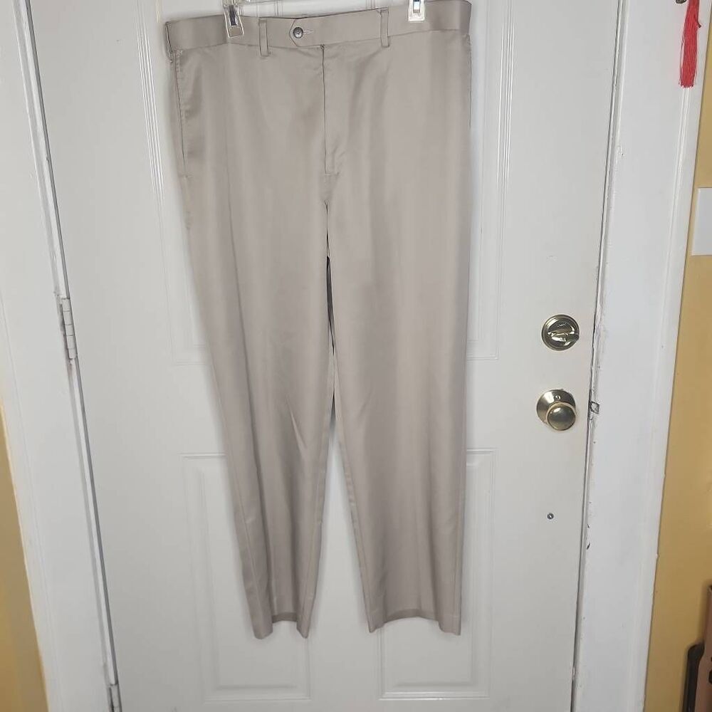 Croft & Barrow beige dress pants men's size 36/30